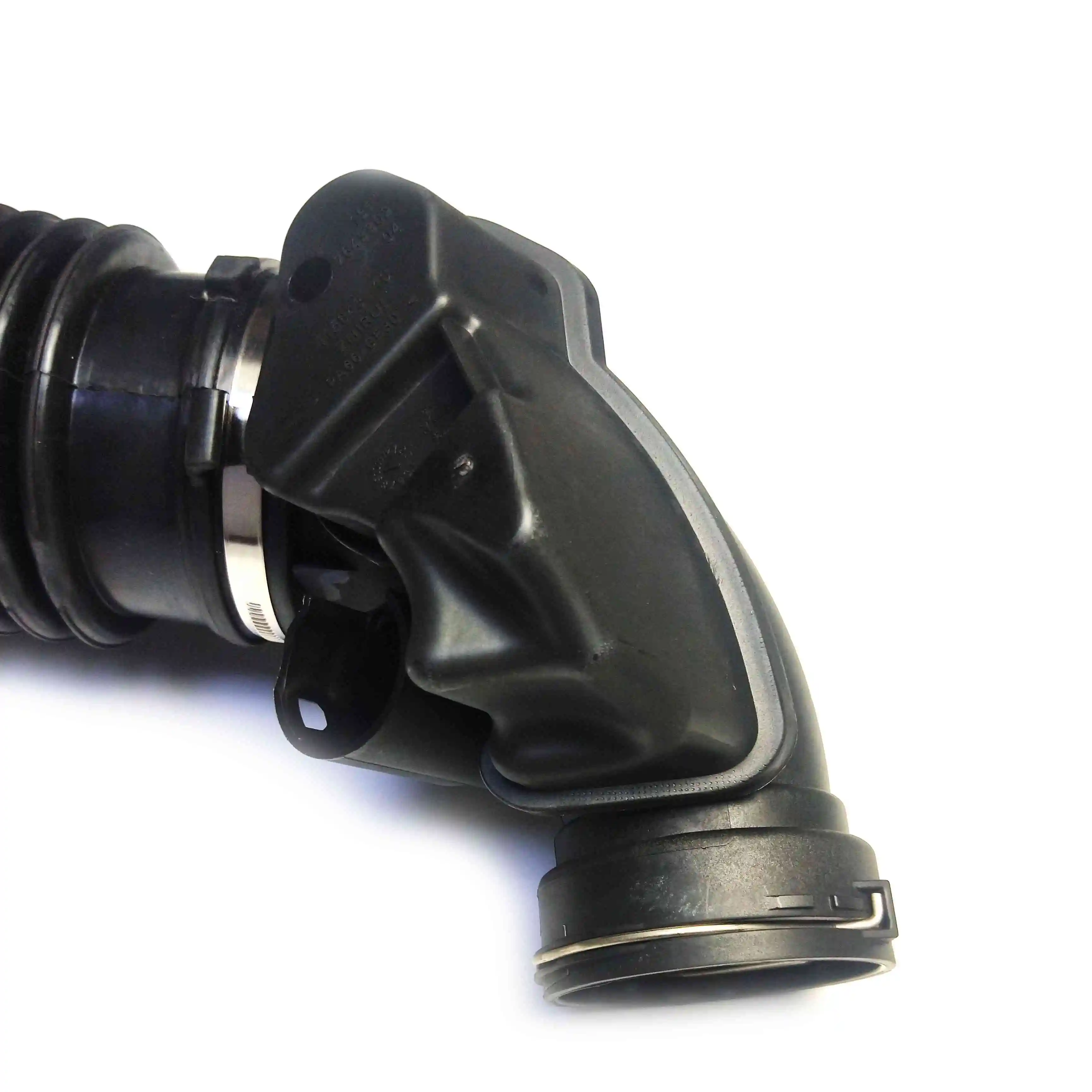 Auto Engine Parts 13717643302 for BMW X3 X5 Air Intake Pipe