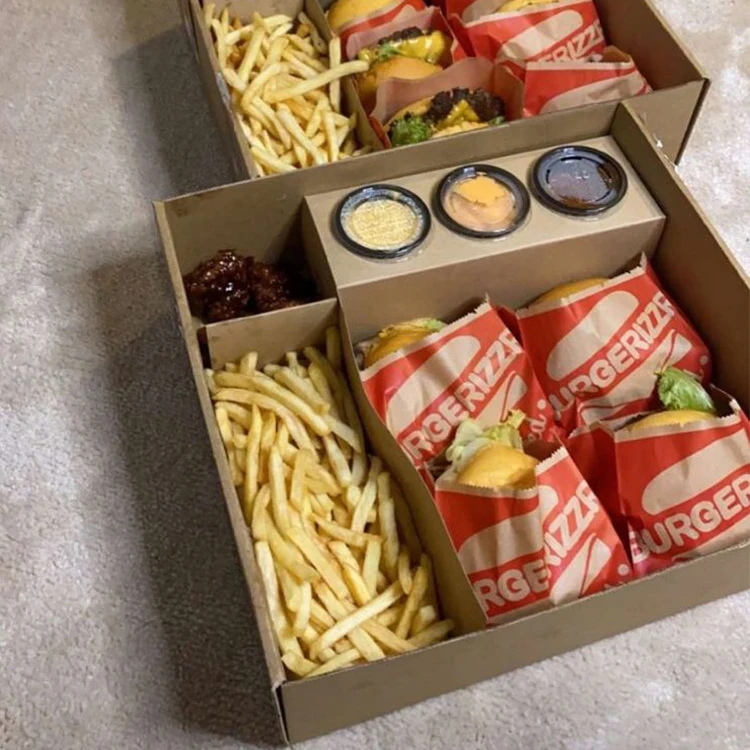 Custom Printed Fish and Chips Fast Food Packaging Boxes Disposable Take Away Snack Pack Food Container Packaging With Sauce Cup