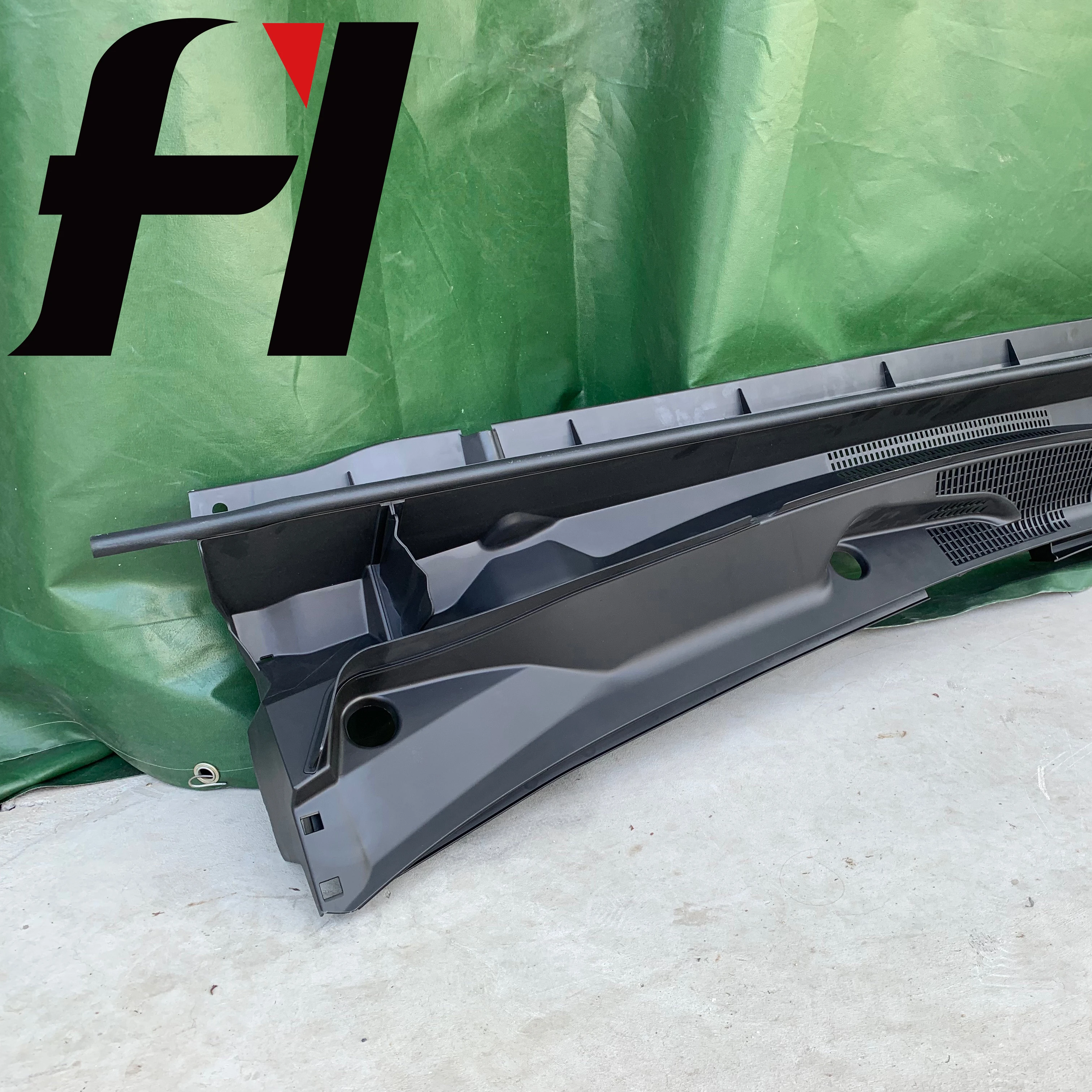 Cowl Grille Glass Connection Guards for Toyota Highlander 2013