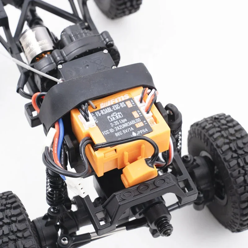 FMS 1/24 ラジコン Blazer 1/24 RC K5 Blazer RTR | High Detail & Performance