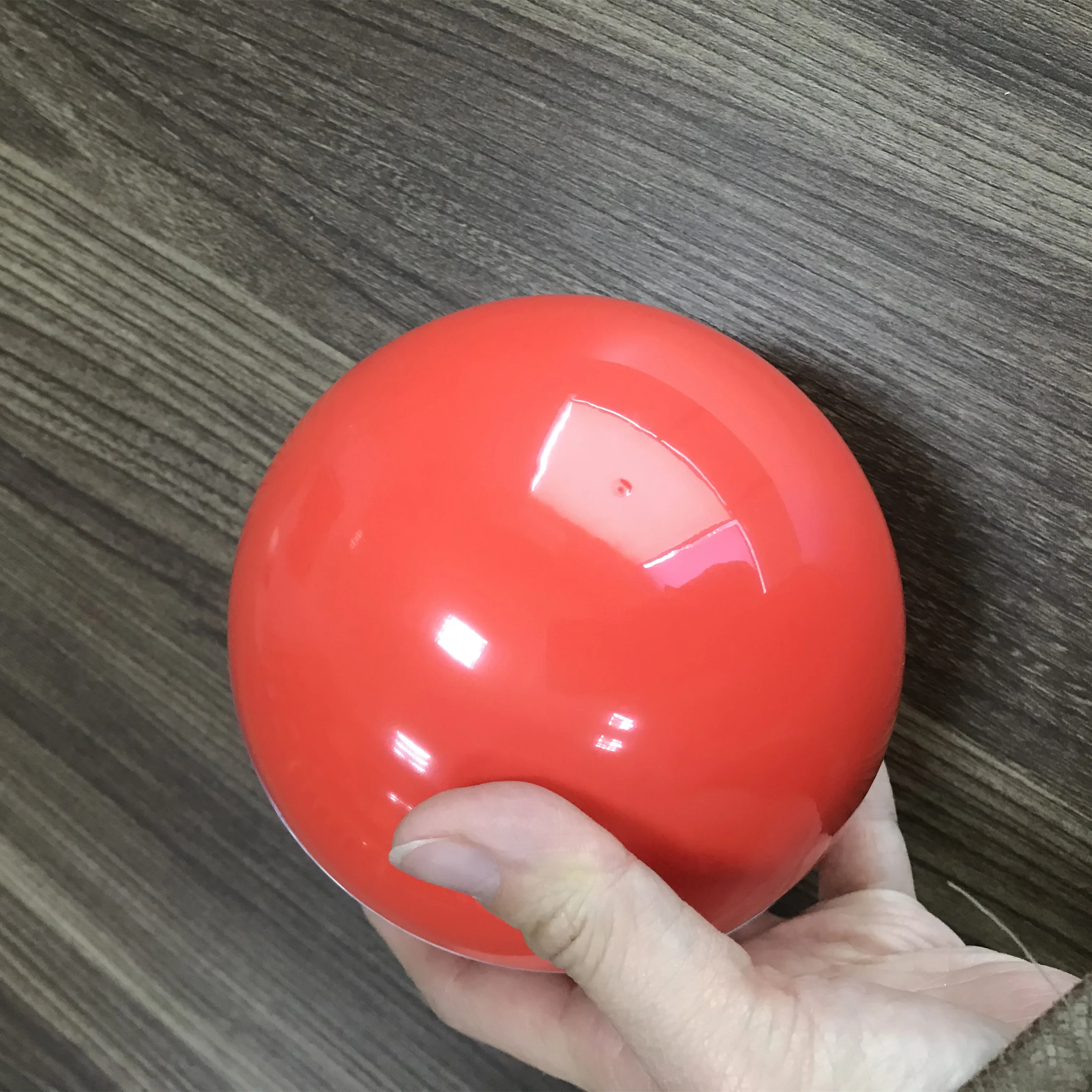 大きな透明なプラスチックボール100mmの透明なキャンディーホルダー