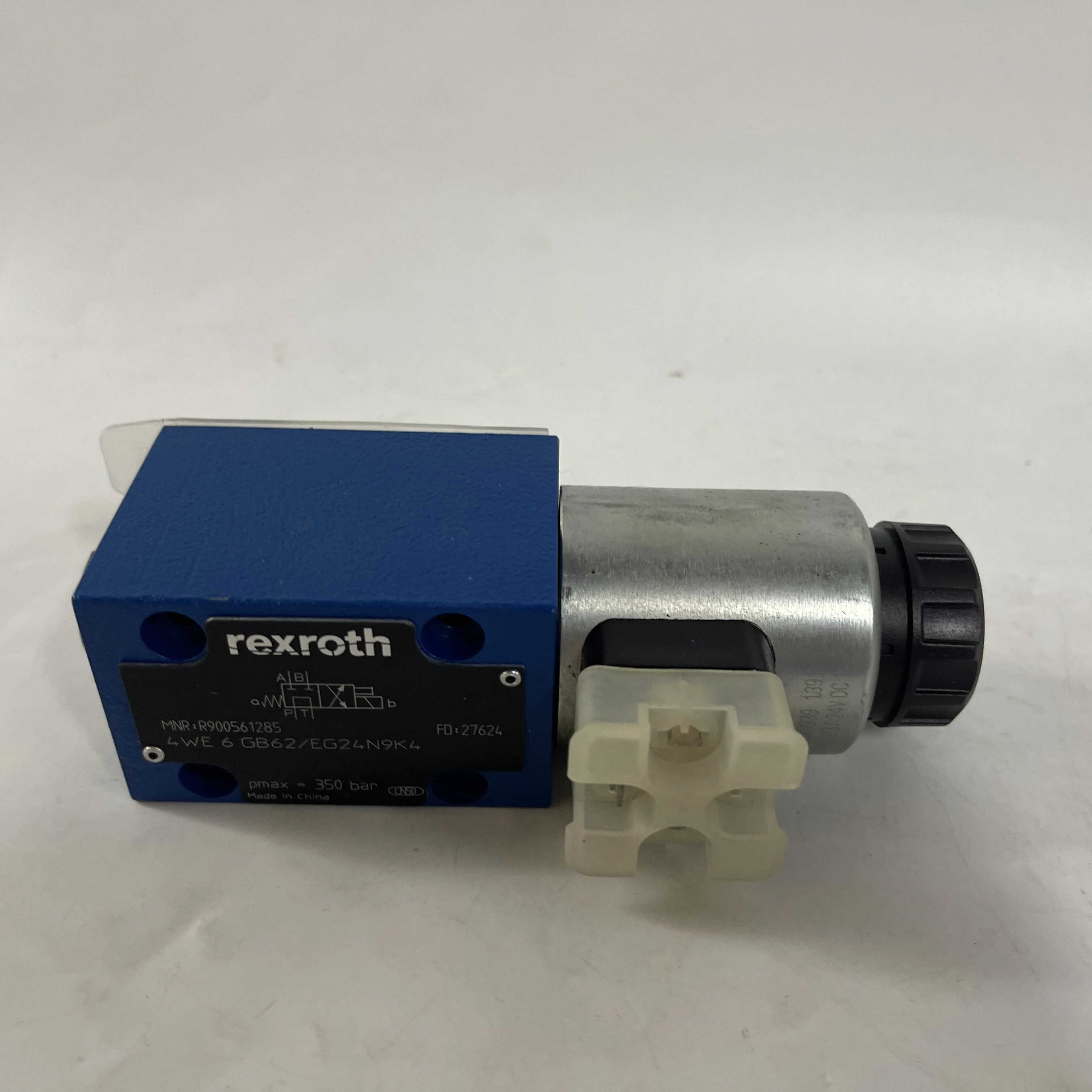 Rexroth Directional Control Valve 4WE 6 GB62/EG24.N9K4 R900561285