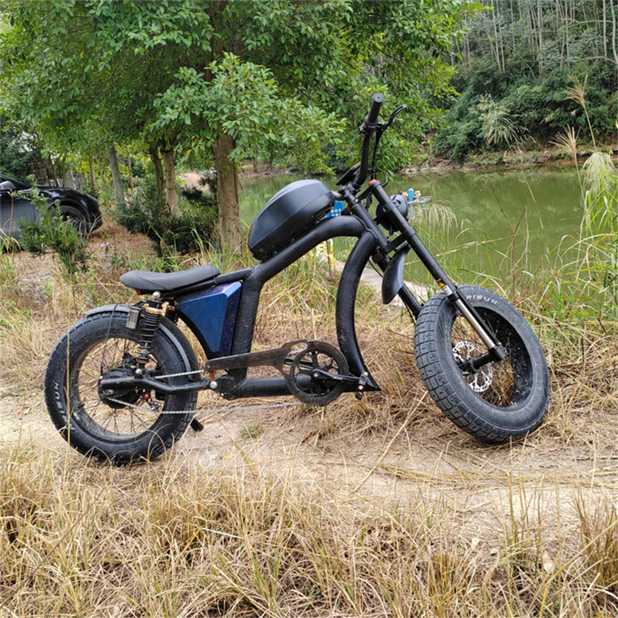 チョッパー　8台 チョッパーオフロードバイクFT02 MINI 500Wモーター48V22.5AH速度25KM