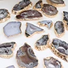 agate pendant