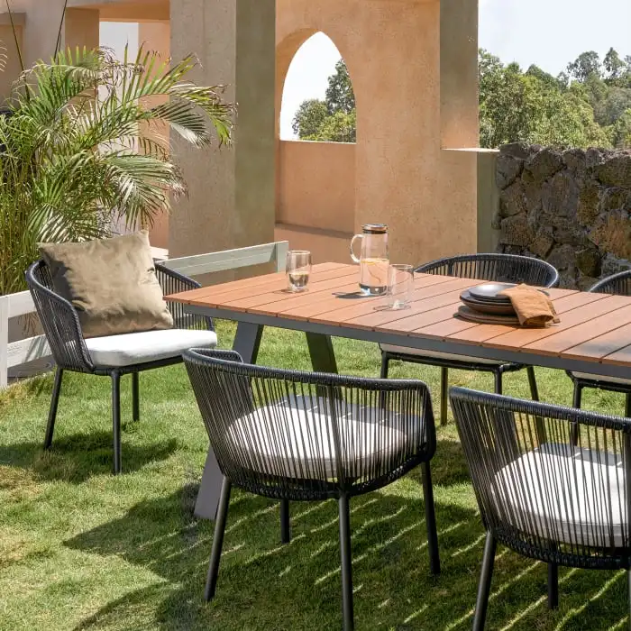 Simple design comfortable outdoor furniture hand-made thin woven rope solid wood garden armchair