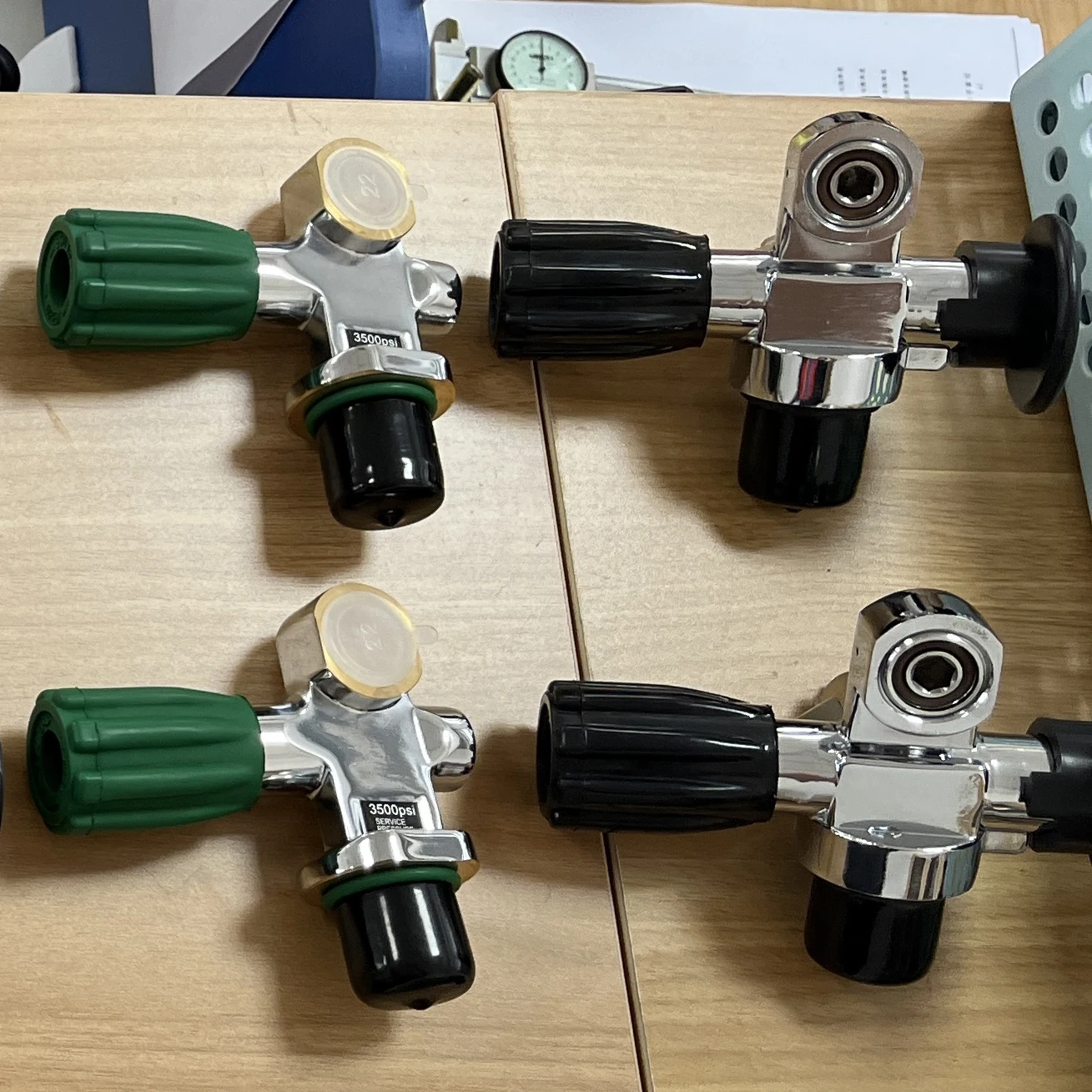 【新品未使用】Scubapro DIN【ダイビング器材】 DIN/YOKE Pro Valve Diving Scuba Tank - High Pressure Gas