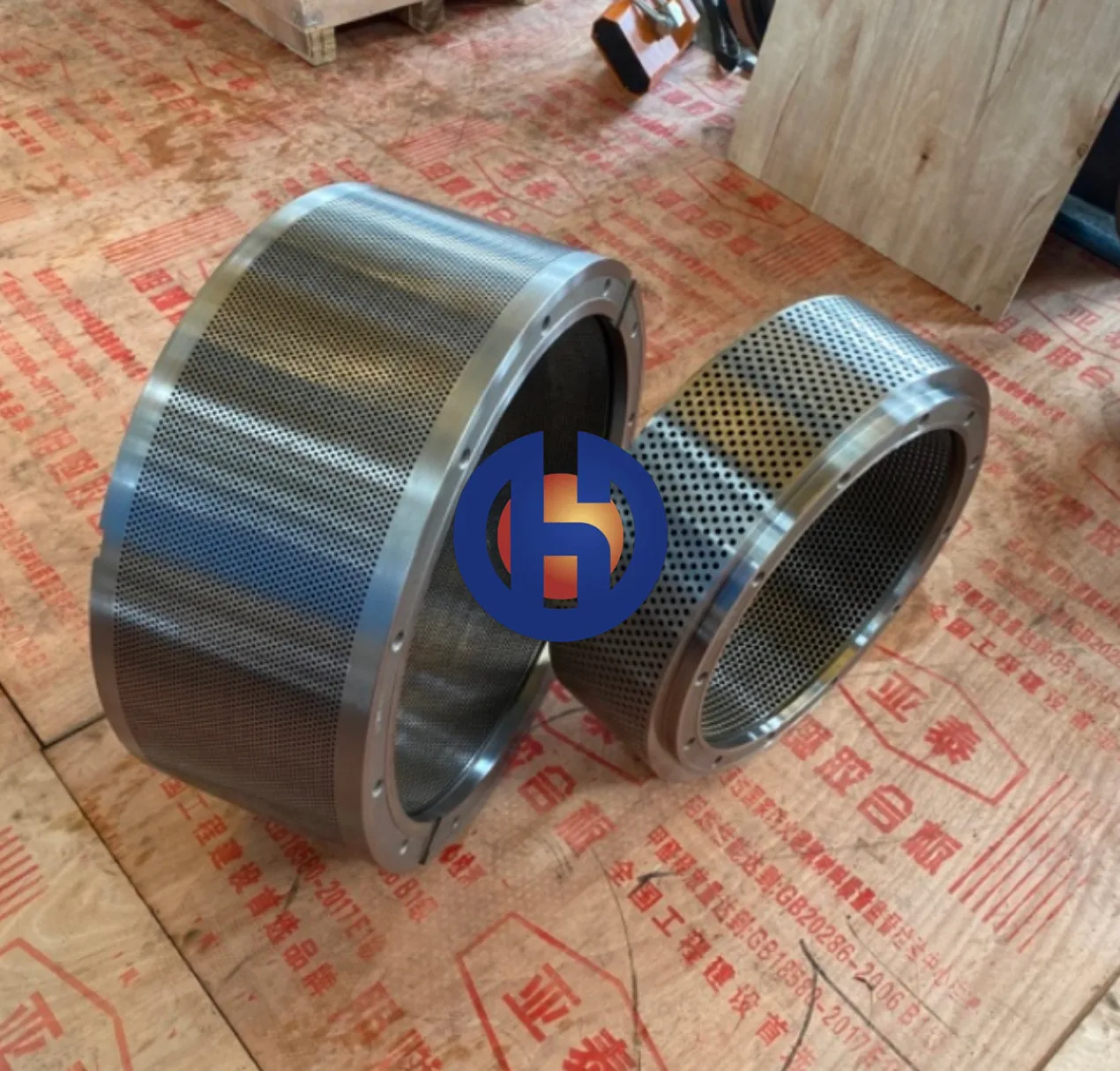 New for MUNCH YEMMAK ZHENGCHANG CPM SZLH Pallet Mill Machine Spare Parts Pelletizer Matrix Matrize Pellet Ring Die 8 Ton/h
