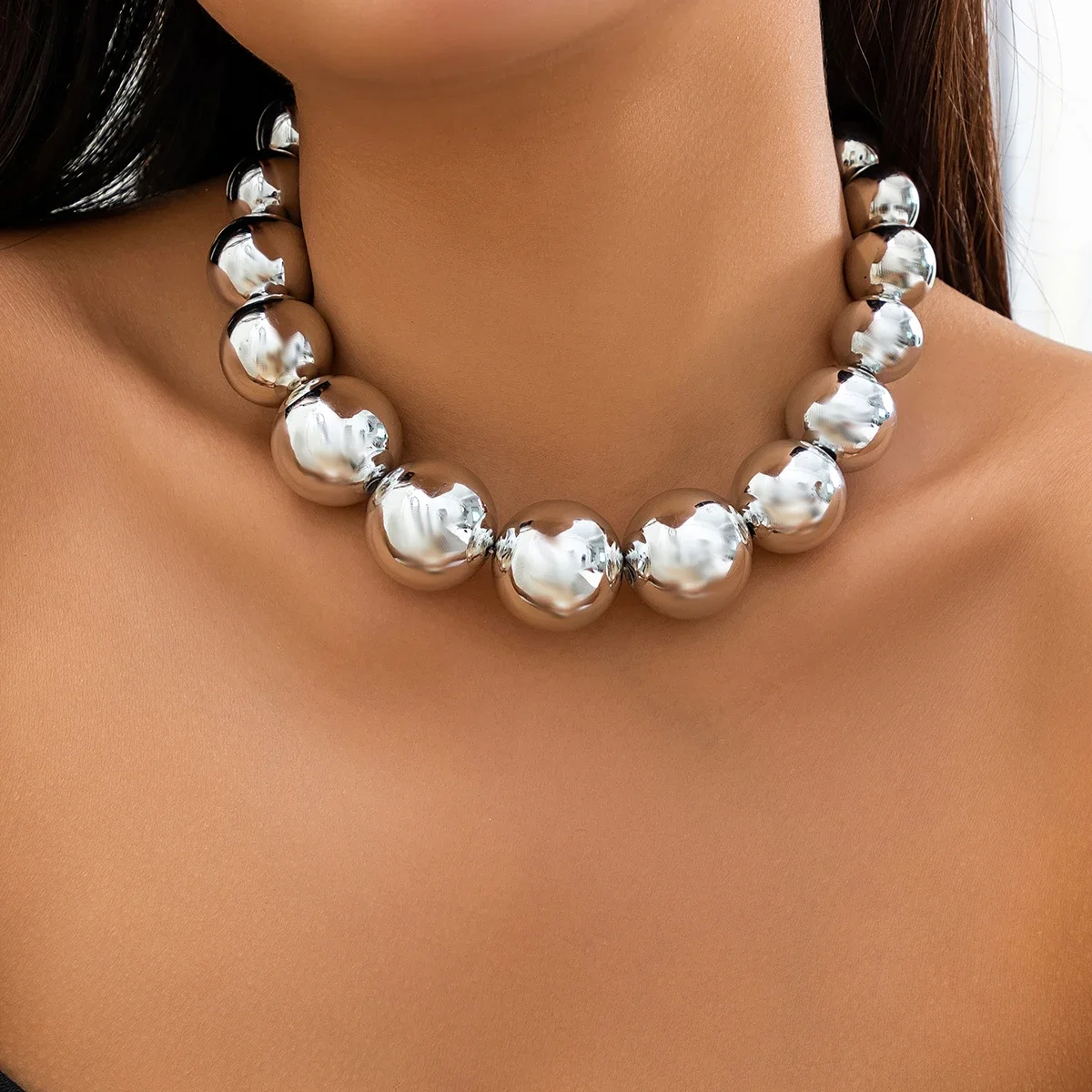 Punk Fashion Statement: Exaggerated Acrylic CCB Bead Chain