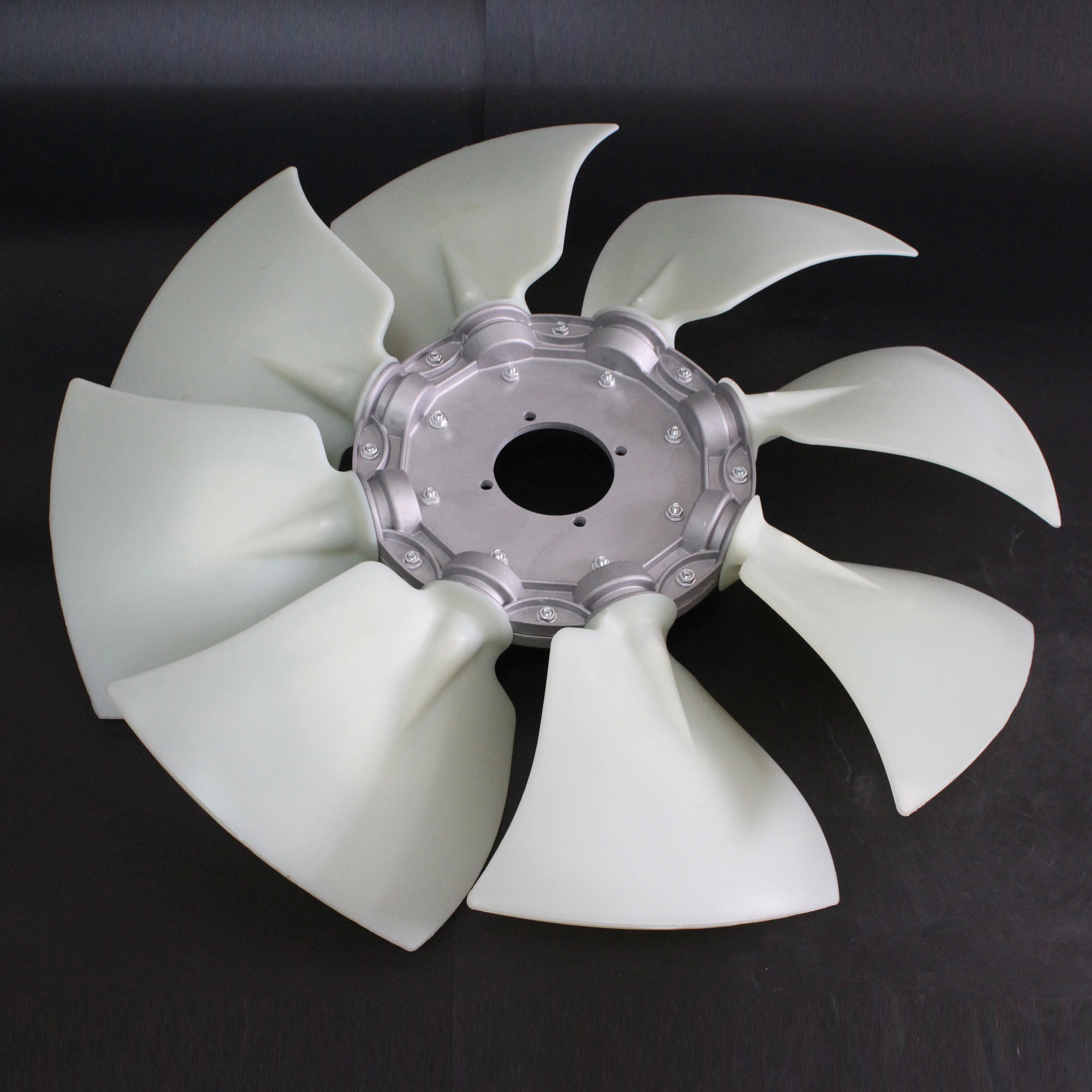 Excavator Fan Blade Diesel Engine Cooling Fan Blade Rubber Fan Blade