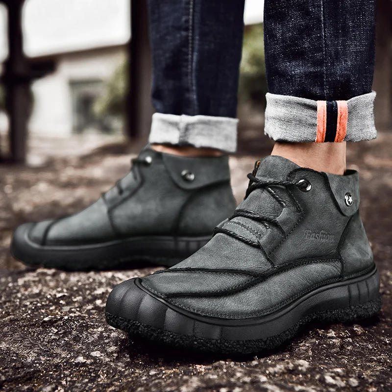 New quality couple Waterproof Hiking Shoes Non-slip Mountain Climbing Shoes Outdoor Boots Hunting Trekking shoes for men and ws