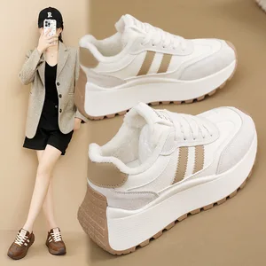 BN033 Women's Winter Shoes Lightweight Plush Students Leisure Sports Shoes with Height Increase