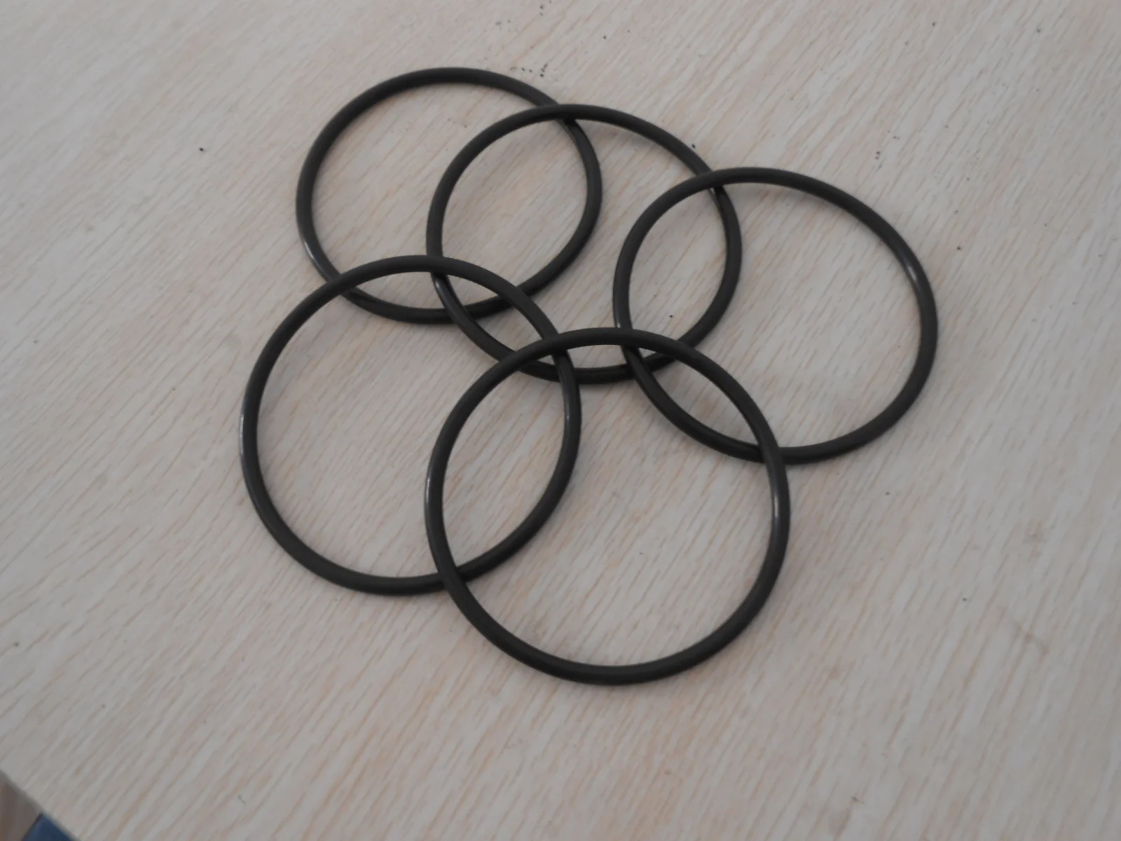 High Quality Oil Filter D68804 306608 for Hydraulic Systems