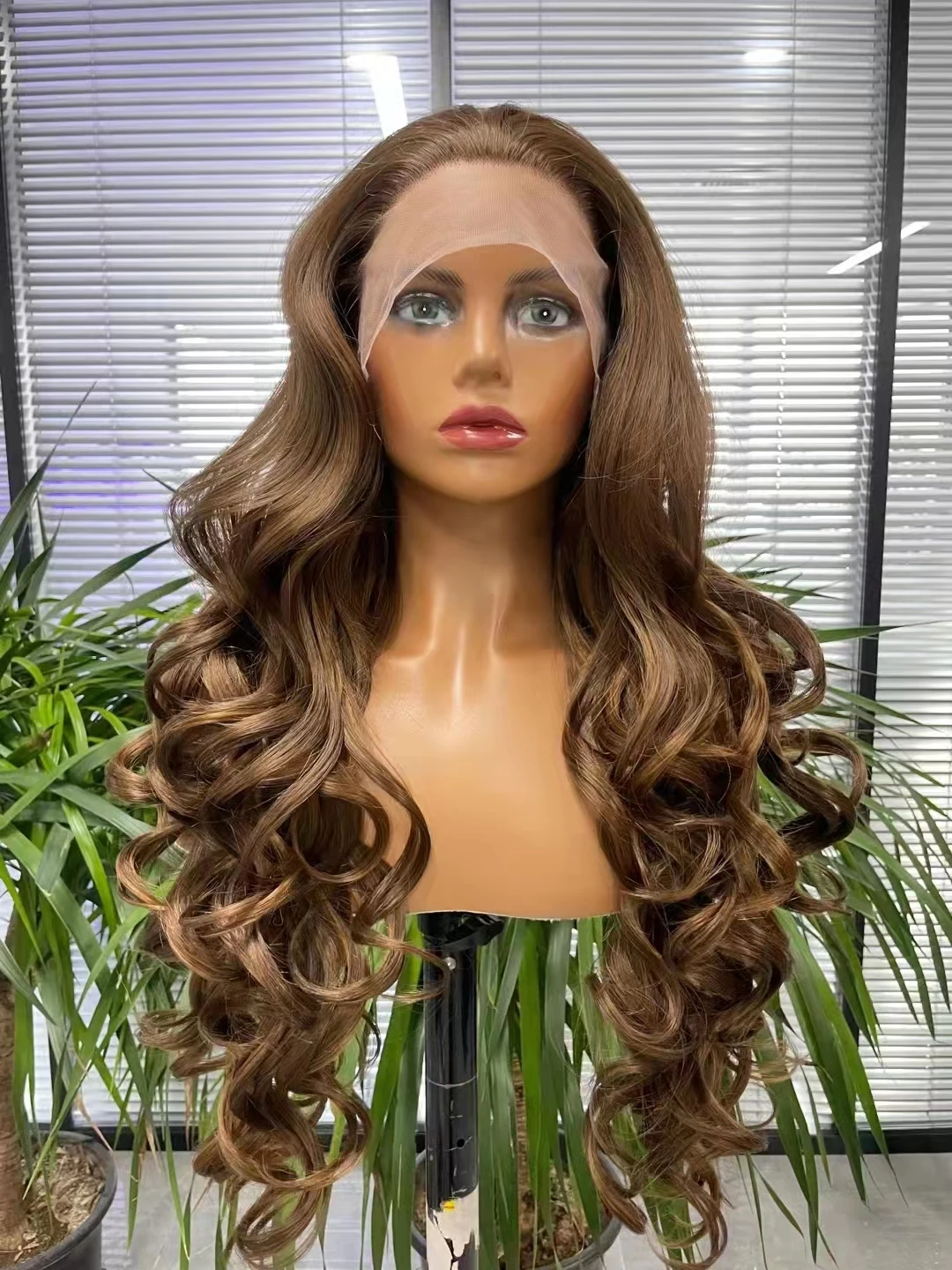 Wholesale Synthetic Lace Front Wigs High Quality Laces Frontal Futura