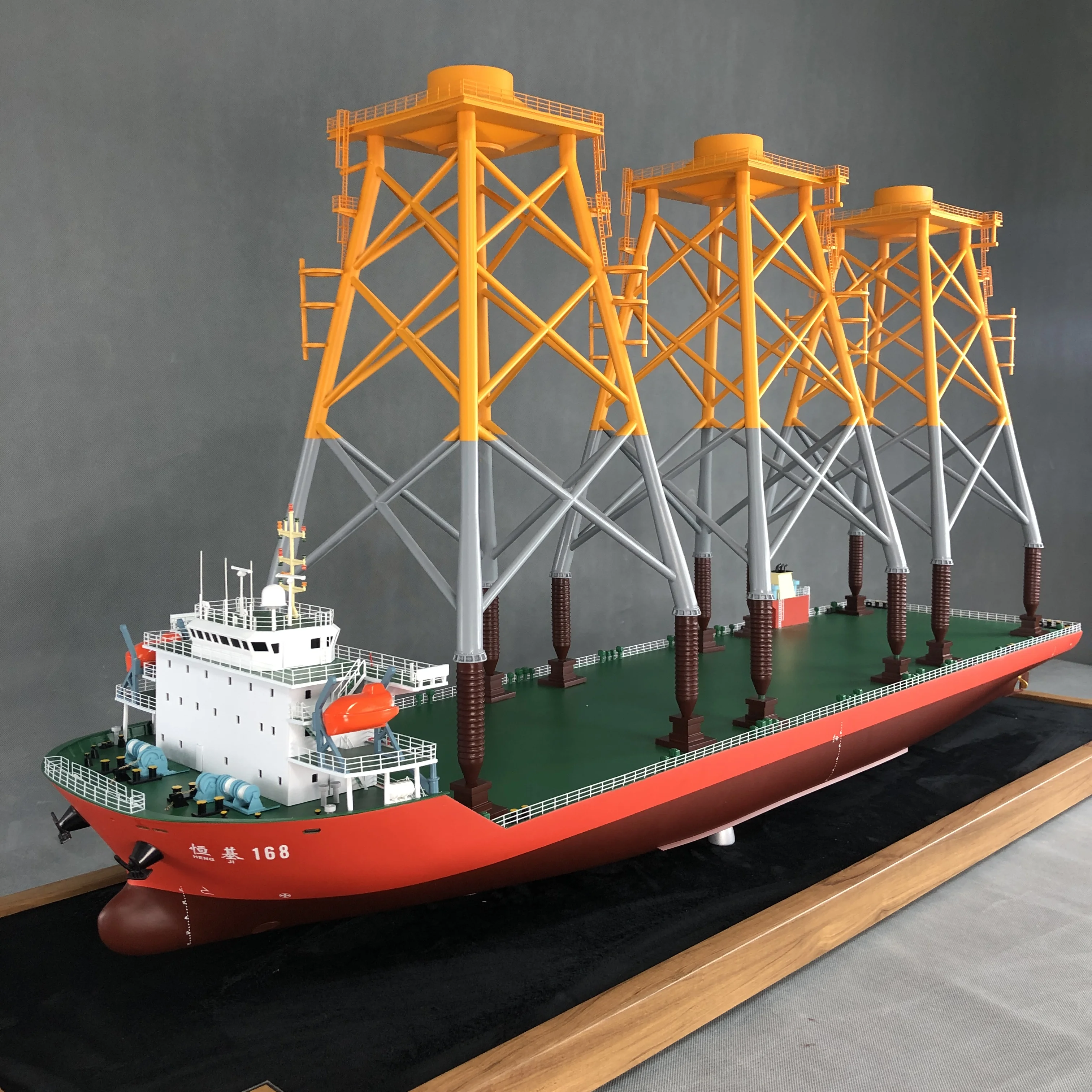 【A】Crane Marine Engineering Gift Present Handmade by Ocean Artwork Studio Customized 100cm Plastic Crafts Transport Ship Model