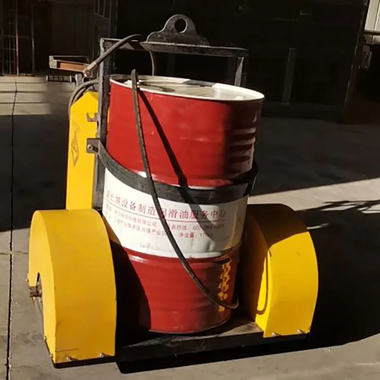 Roadway surface  Aging road spreader  Portable Emulsified asphalt distributor in highway pavement repair