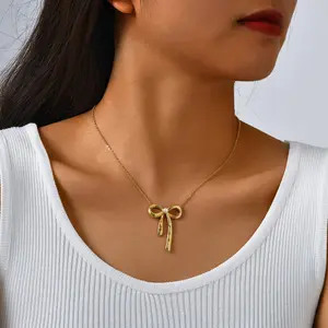 Exquisite Stainless Steel Link Chain Bowknot Charm Pendant Necklace Pearl Bow Pendant Necklaces for Women Girls