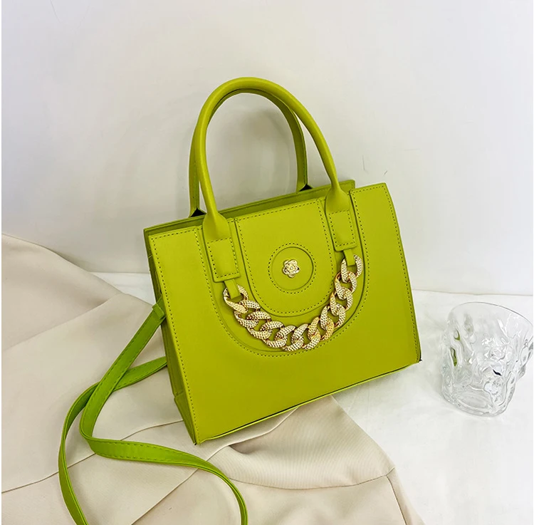 Fashion Design Chain Sling Bags For Women Popular Large Shoulder Bags For Ladies New Style