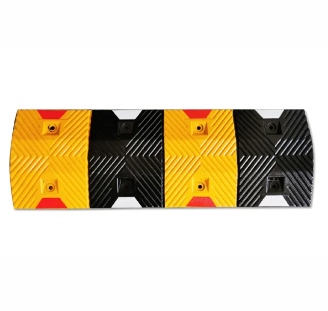 Durable Mini Small Yellow Black Speed Hump Rubber Speed Bump Stripe