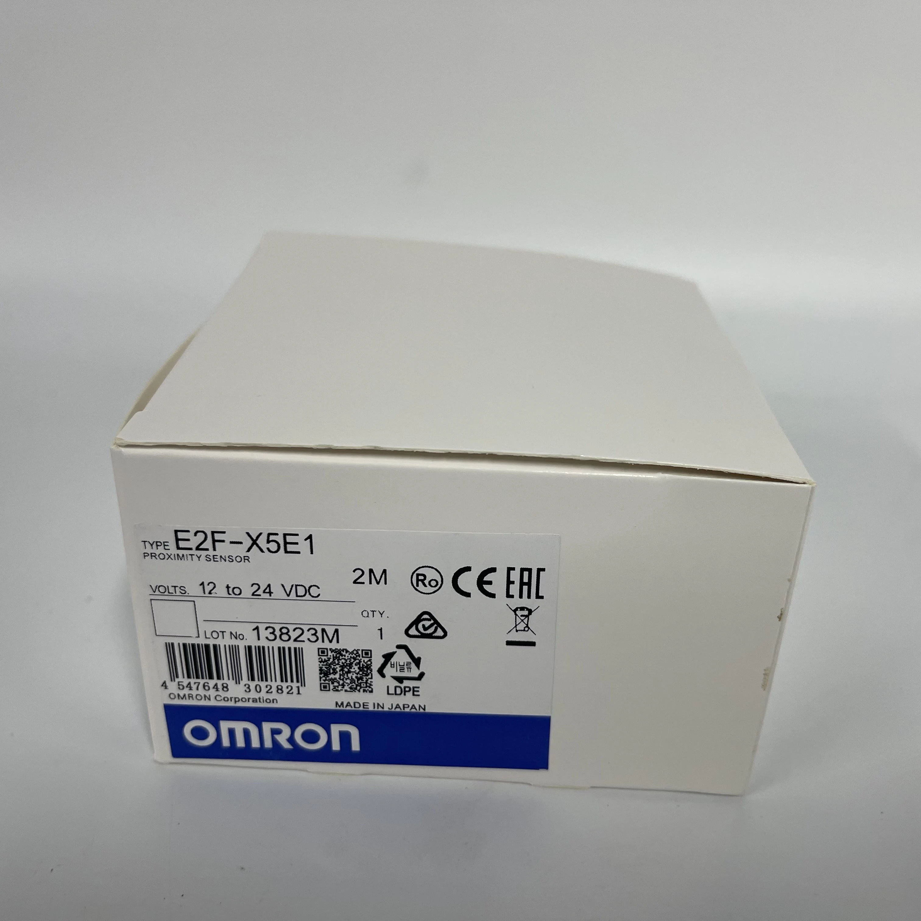 OMRON Proximity Sensor E2F-X5E1