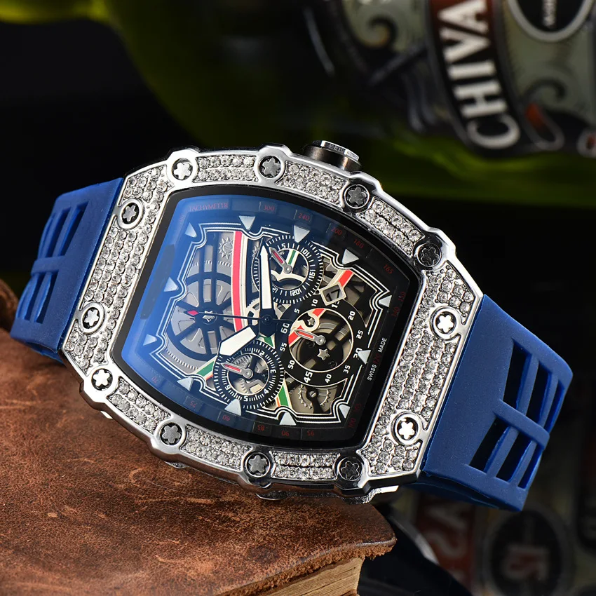 Luxury Diamond Quartz Waterproof Watch