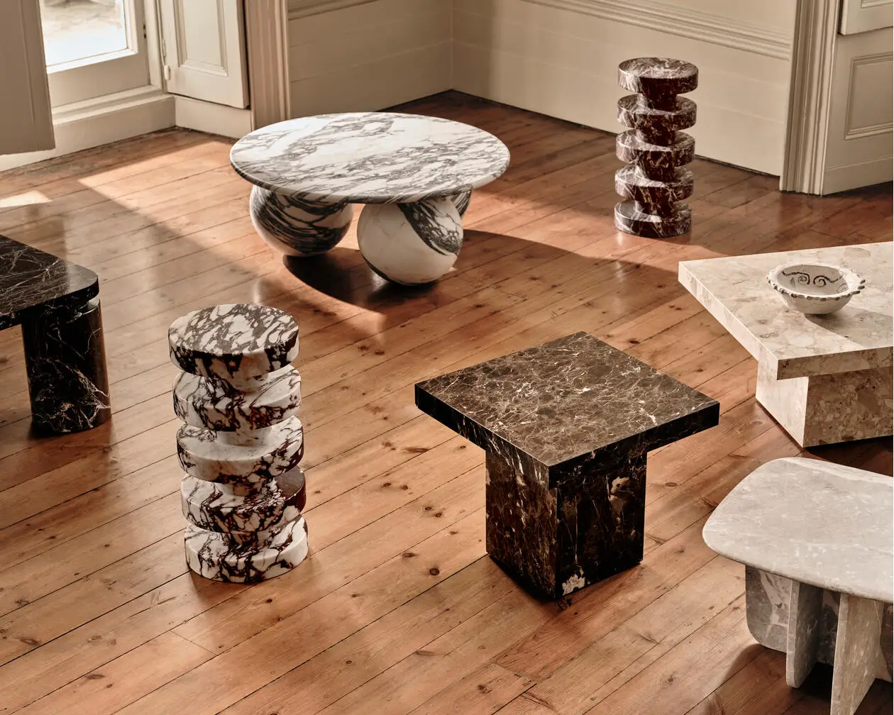 Modern Living Room Stone Furniture Round Table Top Sphere Balls Leg White  Marble Coffee Table Sofa Center Table Basses