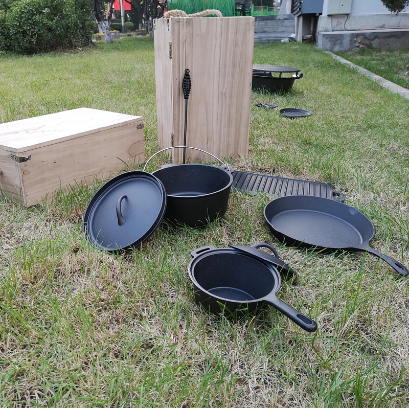 Buy Wholesale China Seasoned Large Single Stand Pans Kickstand 2021 Pizza  7-piece Set In Wooden Box Cast Iron Dutch Oven & Cast Iron Dutch Oven at  USD 40