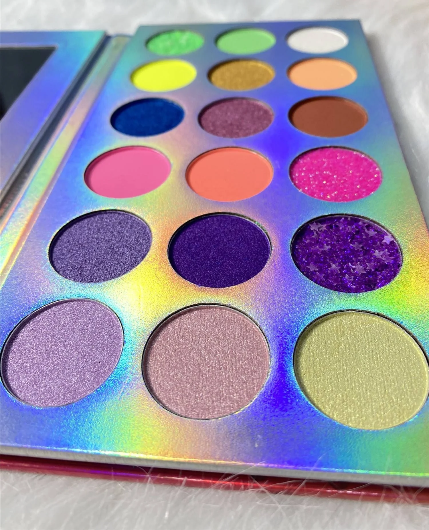 Oem Eye Shadow Palette De Maquillage Eyeshadow Primer 18 Colors Fard A