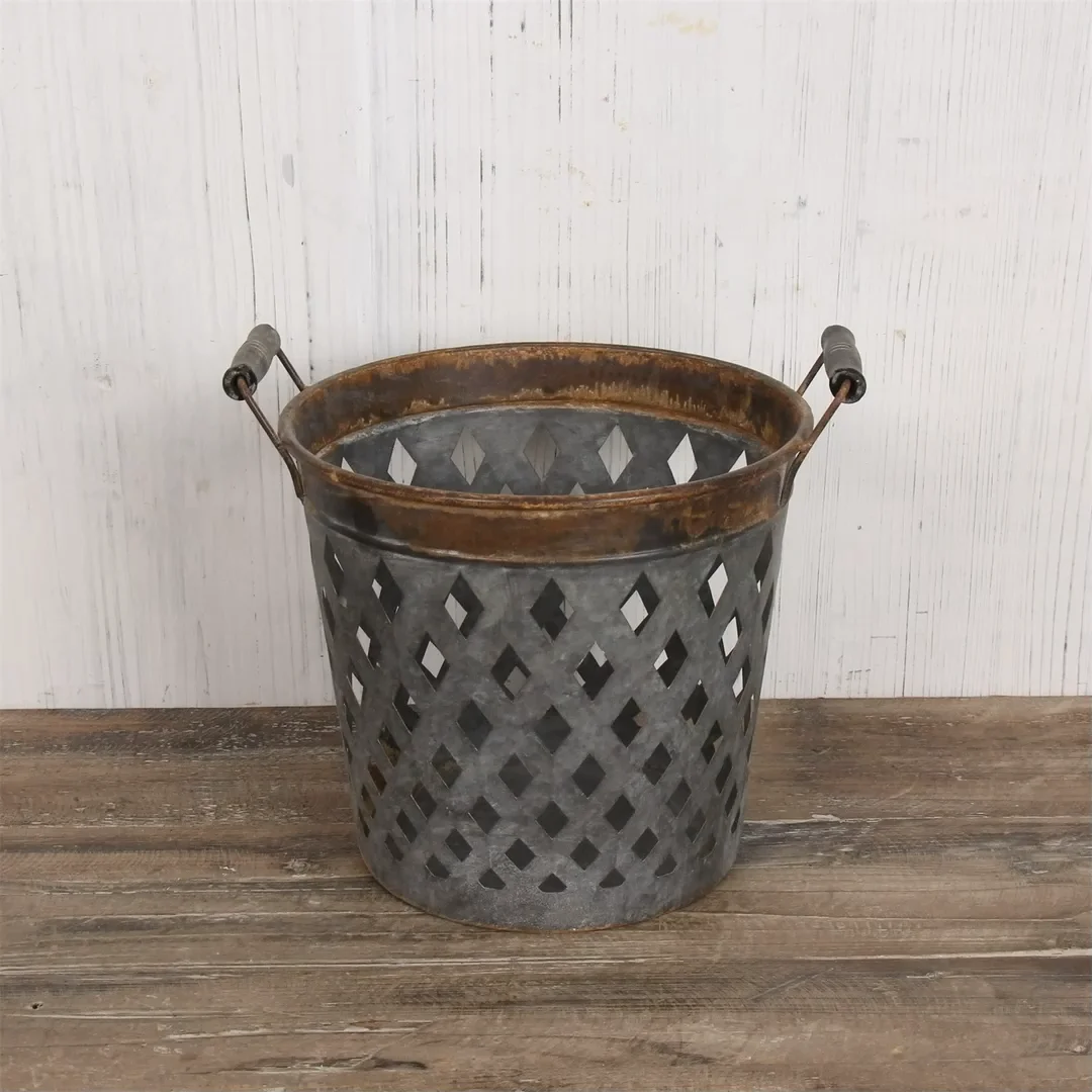 Hyking Antique Rustic Metal Basket With Handle For Decoration Buy
