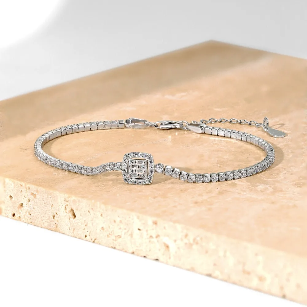 KAKODIY Hip Hop Ice Bracelet Rectangular Cubic Zirconia Square Bracelet Women's Cubic Zirconia Bracelet Cuban Link detail 3