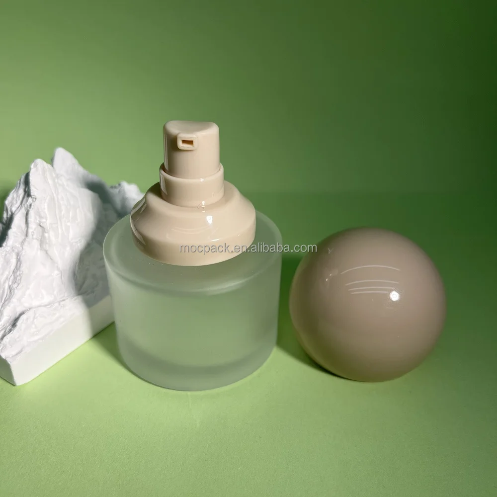 product wholesale 30ml round glass foundation bottle ball shape cap sunscreen essence serum bottle-30