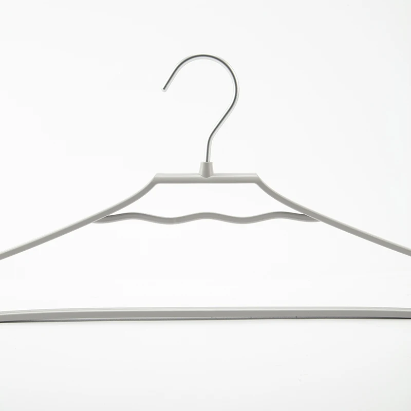 SOLELY SY947 16'' Volcano shaped Wrinkle-Free non-slip Plastic Hanger