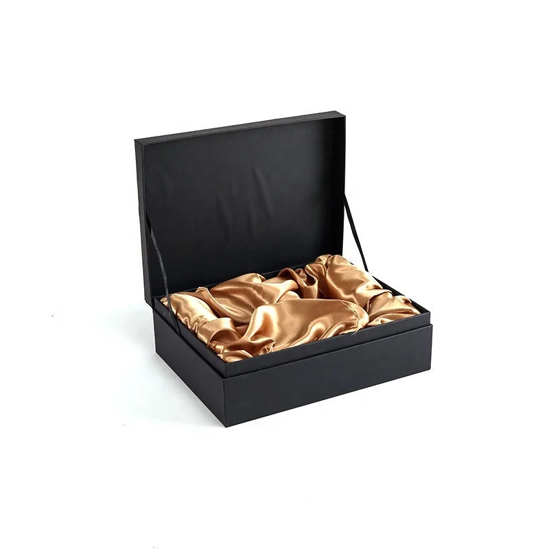 Custom Luxury Cosmetics Packaging Box Magnetic closure gift boxes