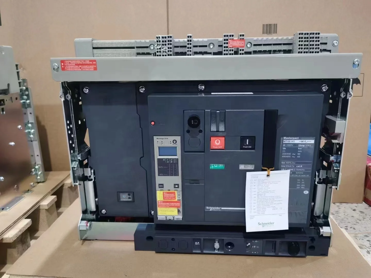 MT16N1 Air Circuit Breaker Masterpact ACB 1600A ACB Original and New