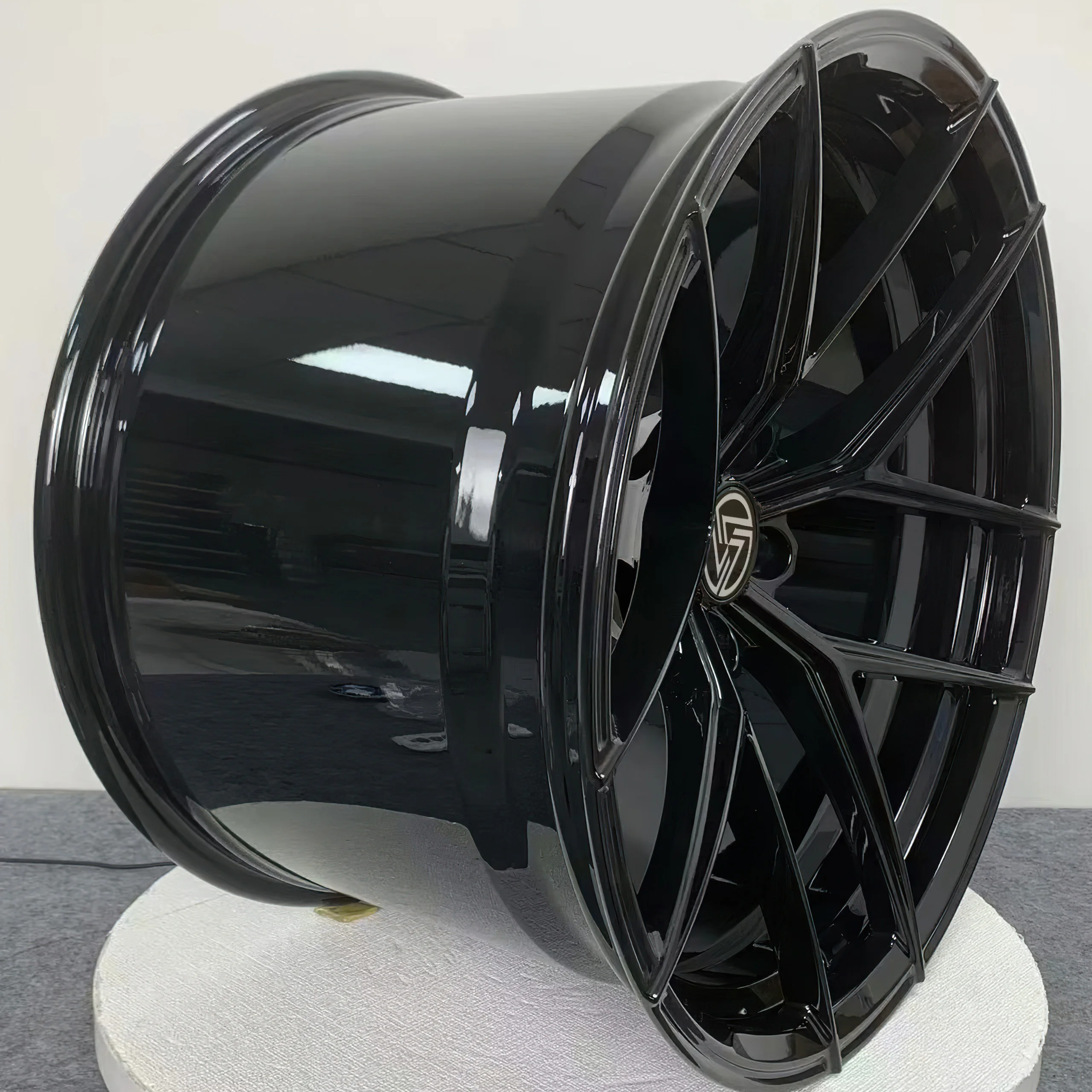 Custom Forged Monoblock Wheels Gloss Black 5x120 5x114.3 5x112 Deep Concave 17-23 Inch Car Alloy Rim New 40mm ET MOQ 4 Pieces - Image 4