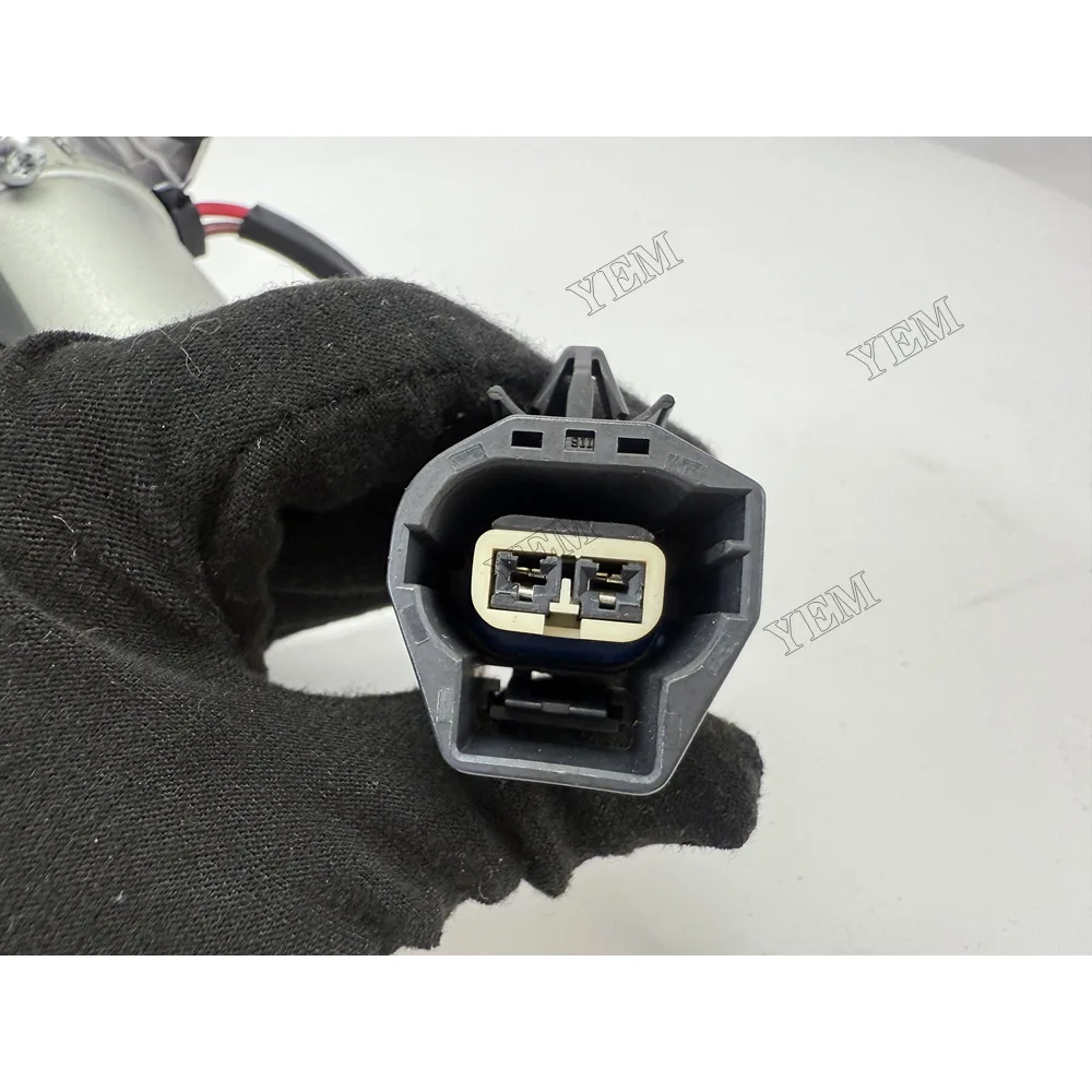 For Volvo XC90 Booster Pump 9428081 Engine Spare Parts 4