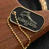 Collar con placa de identificación para perro, chapado en oro.