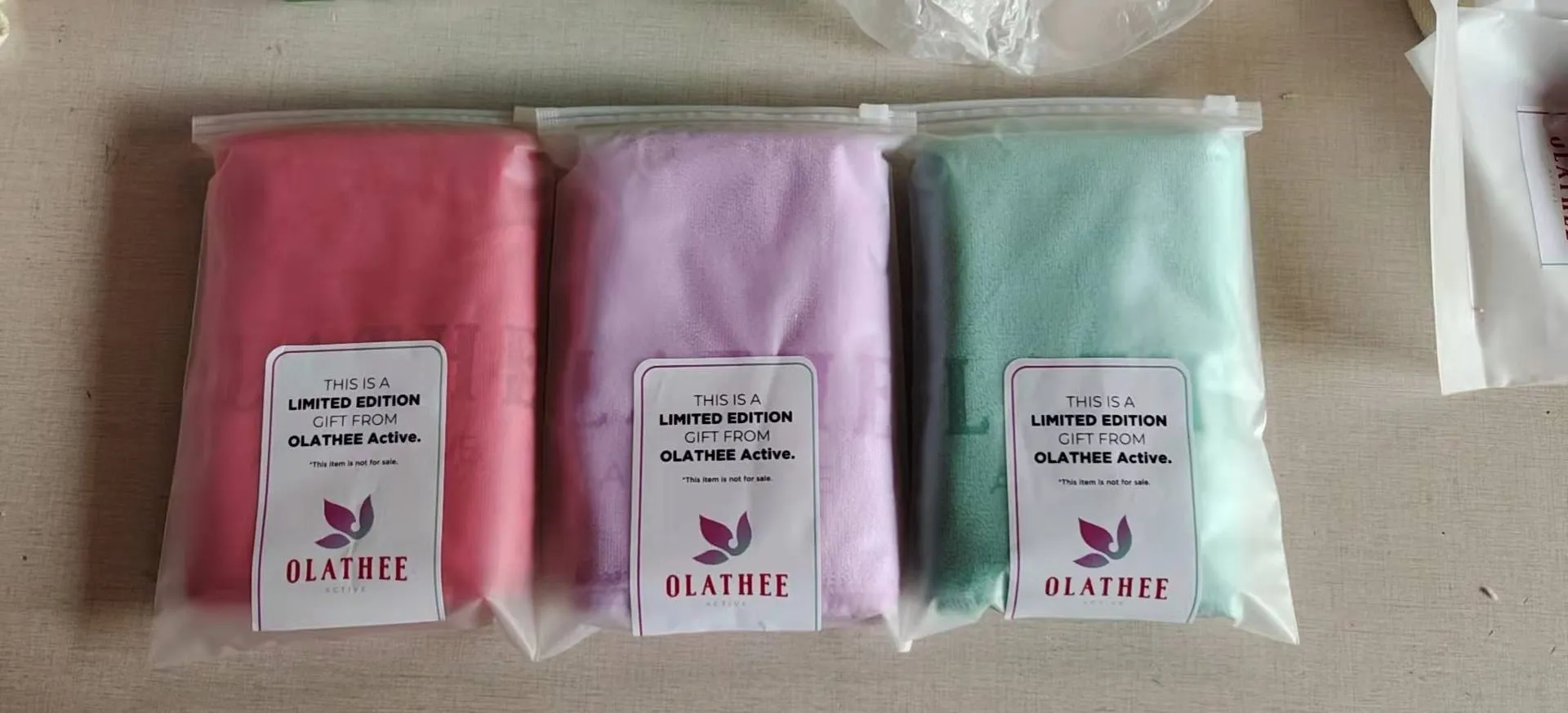 Sweat Absorbent Terry Microfiber Sports Gym Rally Towel Fitness Towel