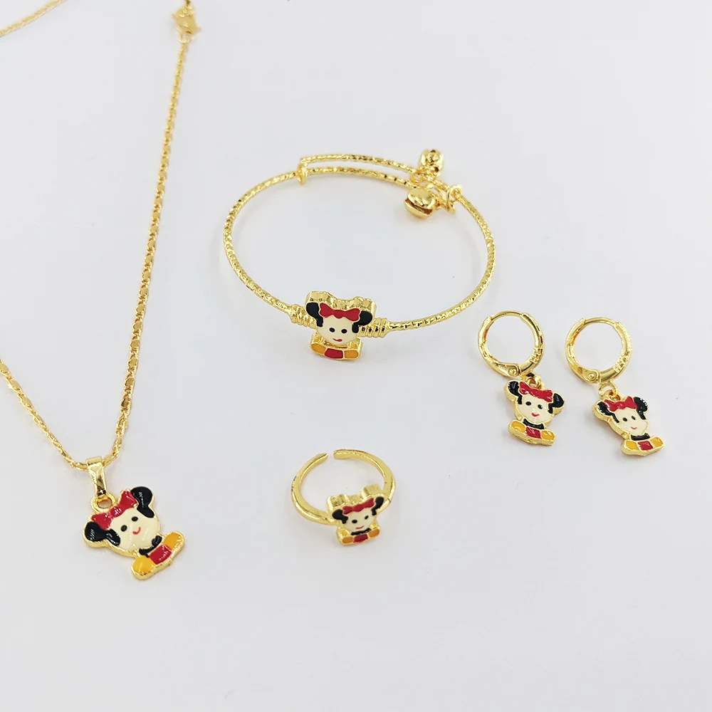 Mickey Mouse Disney 3D Cuff Bracelet  Gold  Double Boxed Toys