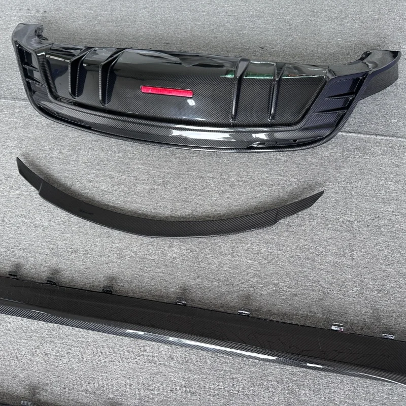 Kit de Carroceria Pequeno para Tesla Model Y foto 4