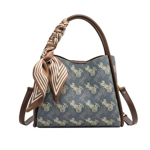 Designer Luxury Women's Crossbody Shoulder Bag 2026 Spring Summer Fashion Style Hot Sale JACOPONNUS Customized Logo