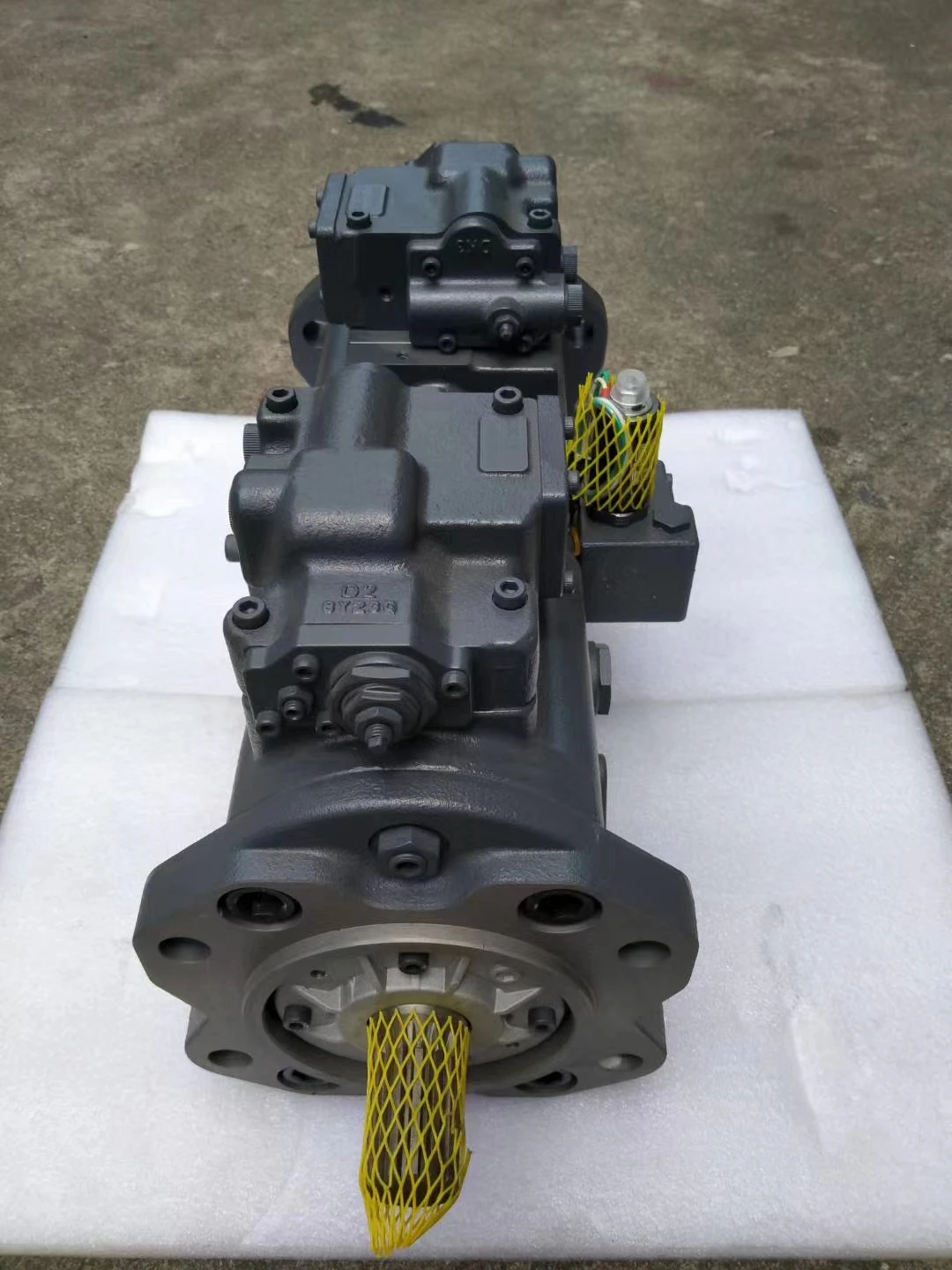 masyo出品 Hitachi ZX70 Hydraulic Pump - Reliable Performance & Value