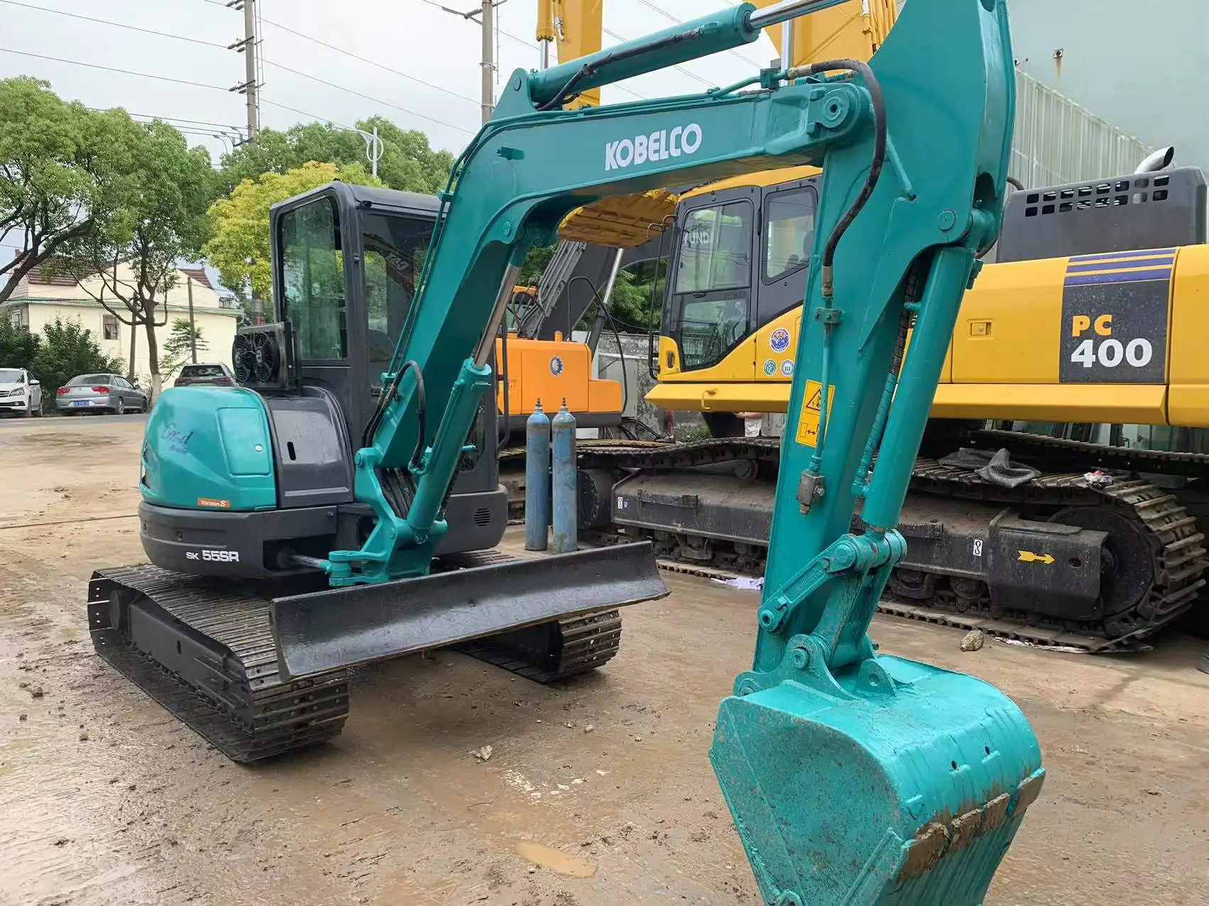 Used Mini Kobelco Sk Excavators For Sale At A Low Price Tons Of