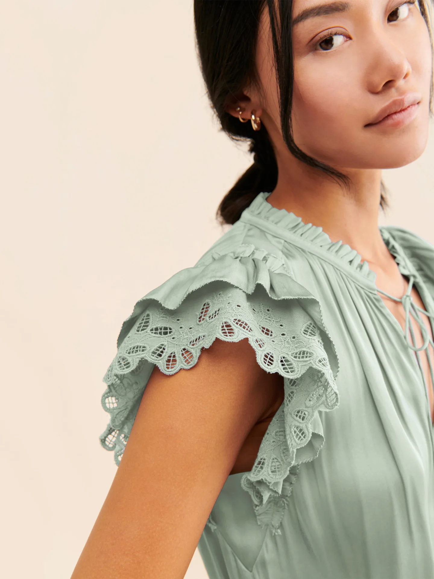 GMD 2023 Summer hot sale New V Collar lace-up flounce sleeve casual fashion women's clothing satin