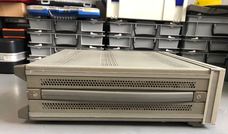 Handheld 1GHz High Accuracy RF Spectrum Analyzer SM-5011