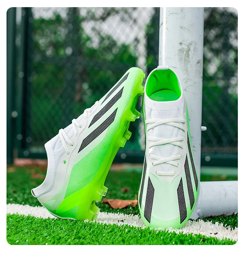 2023 Fashionable Style Soccer Shoes For Men/woman Football Shoe