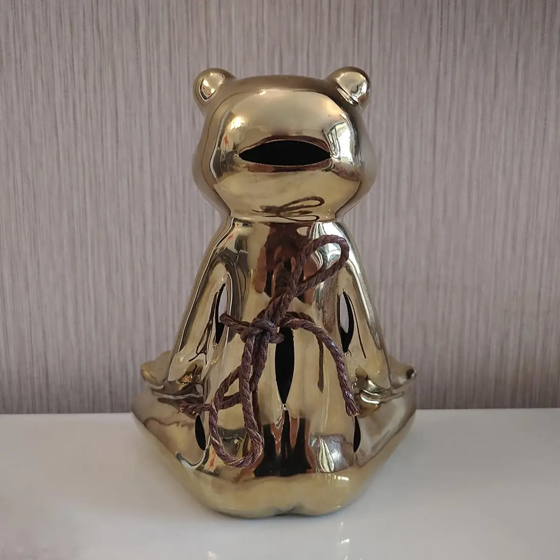 Customizable Gold Ceramic Frog Statue Yoga Animal Statue Zen Frog Statue for Home Spiritual Room Decoration