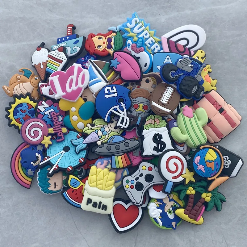 2023 Wholesale Croc Charms Shoe Buckle Designer Custom Pvc Random Mixed Shoe Flower 50 Sets