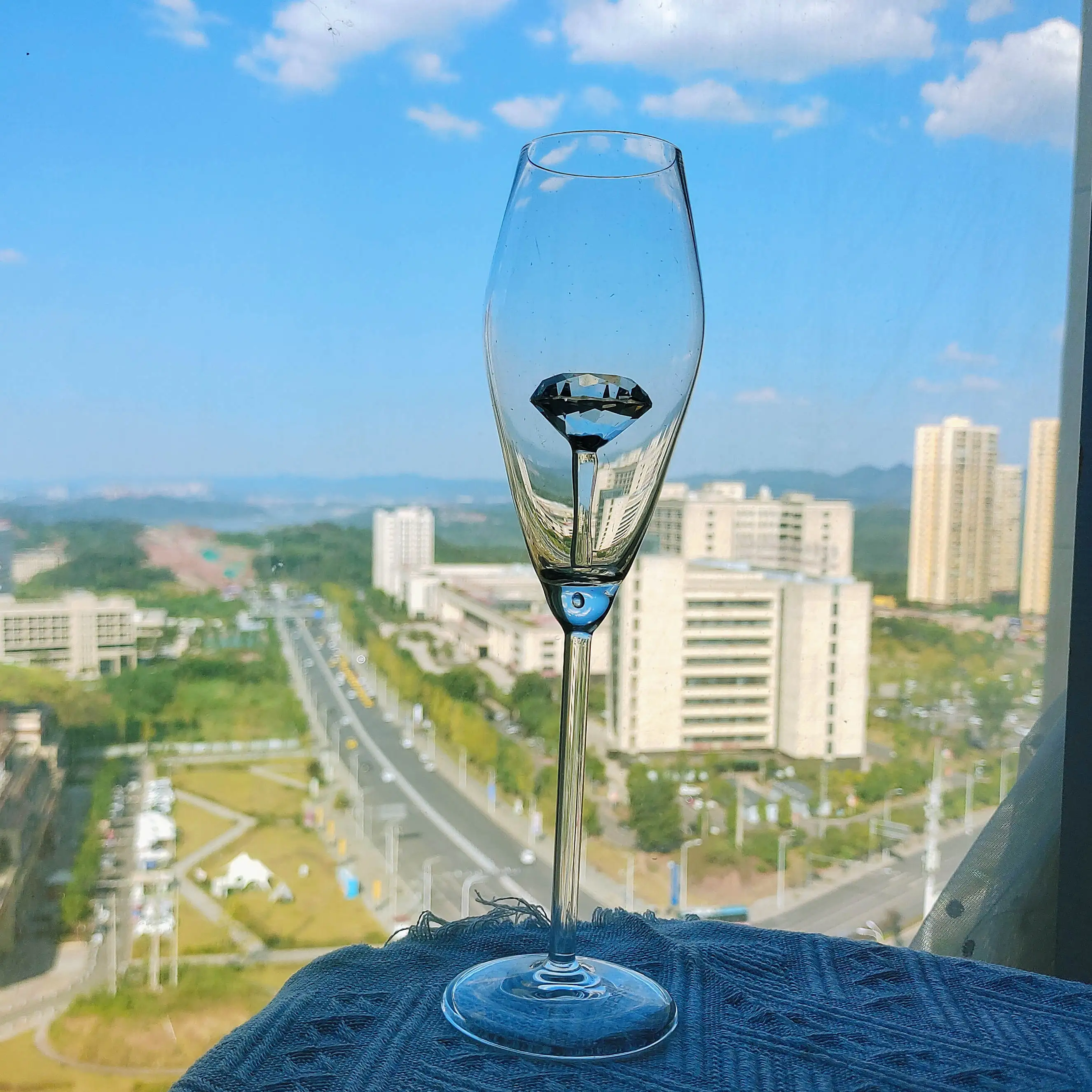 How Sale 2024 New Design Unique Shaped Wine Glasses Lovely Diamond   H9cce1b512a754d33aa2976206d65ab19H 