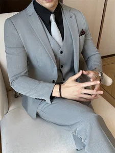 Tailored Beaded Slim Fit Men's Professional Formal Suit for Wedding Groom Business Work & Interview Anti-Wrinkle Zipper Closure