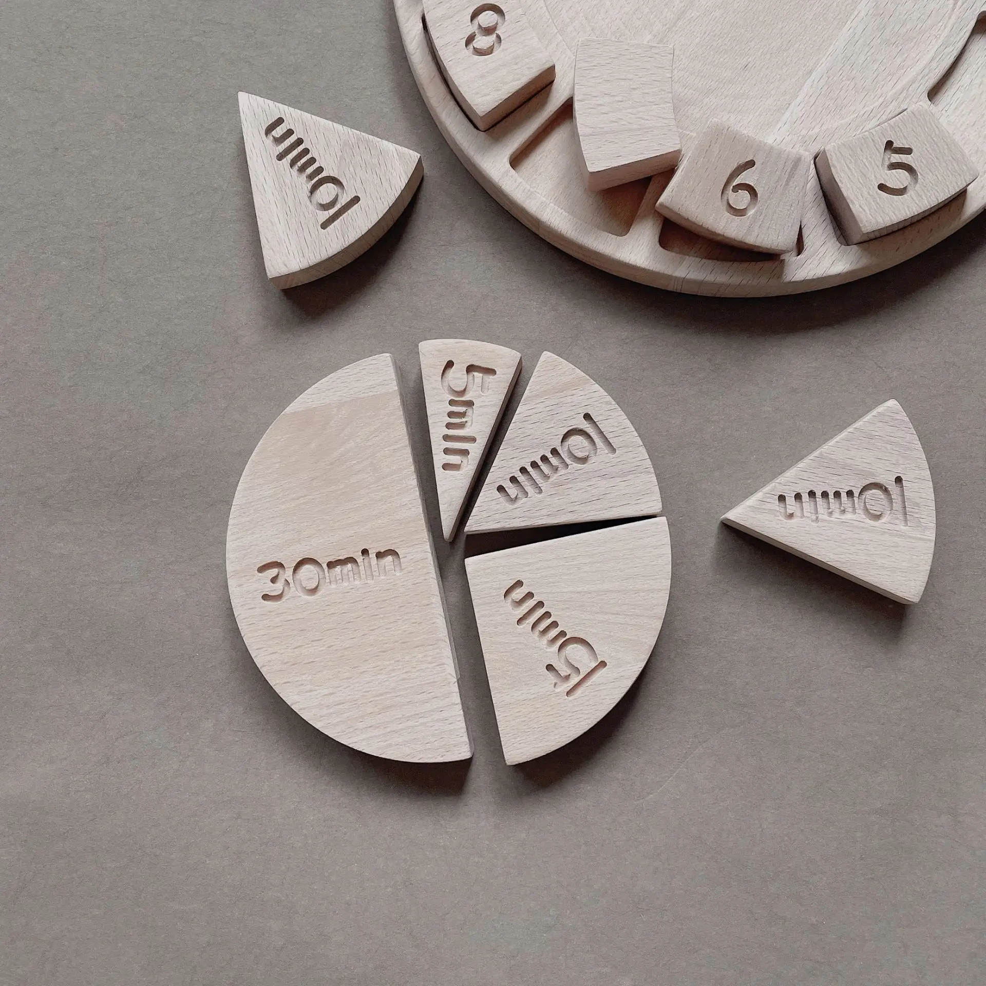 Журнал Дитячий садок Годинник Оцінка Дидактичні посібники Будівельні блоки Монтессорі Діти Число Пізнання Дитячі іграшки часу